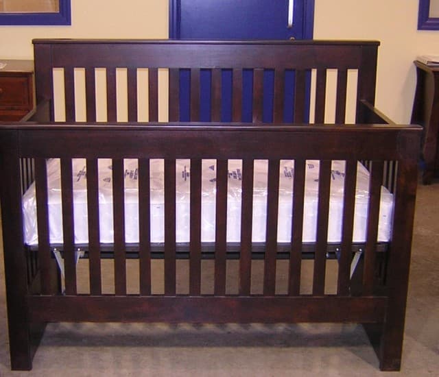 Cribs - Image 1