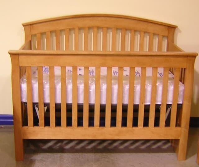Cribs - Image 3